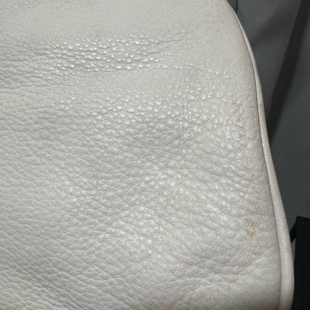 Calvin Klein Cream Shoulder Bag with Elegant Design - Picture 9 of 12